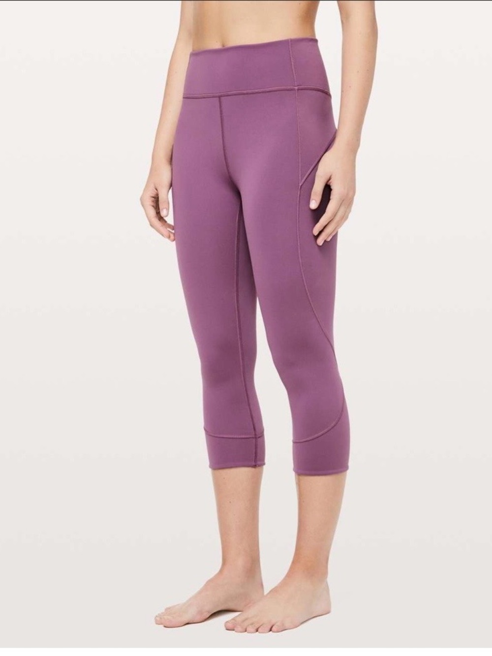 Lululemon in Movement Crop Everlux 19” Leggings in Vintage Plum Size 12